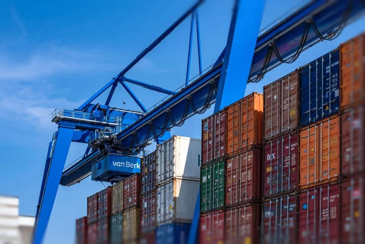 công ty vận tải logistics thiết kế